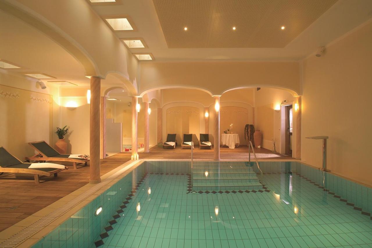 Alpen Hotel Post Au (Vorarlberg) エクステリア 写真