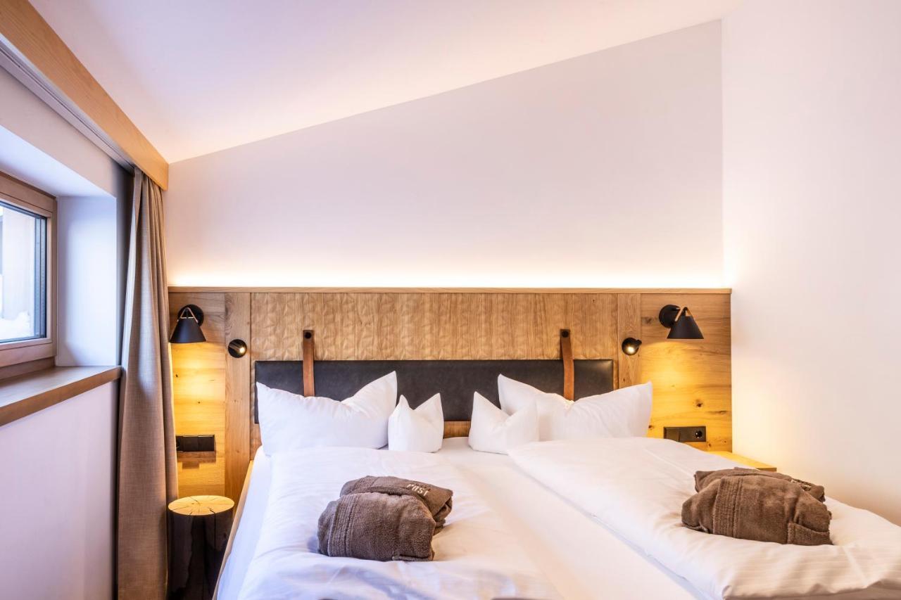 Alpen Hotel Post Au (Vorarlberg) エクステリア 写真