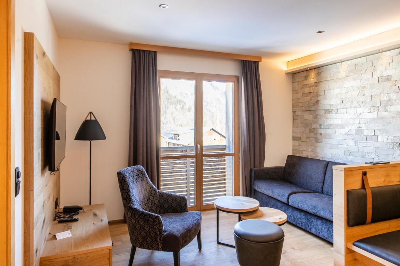 Alpen Hotel Post Au (Vorarlberg) エクステリア 写真