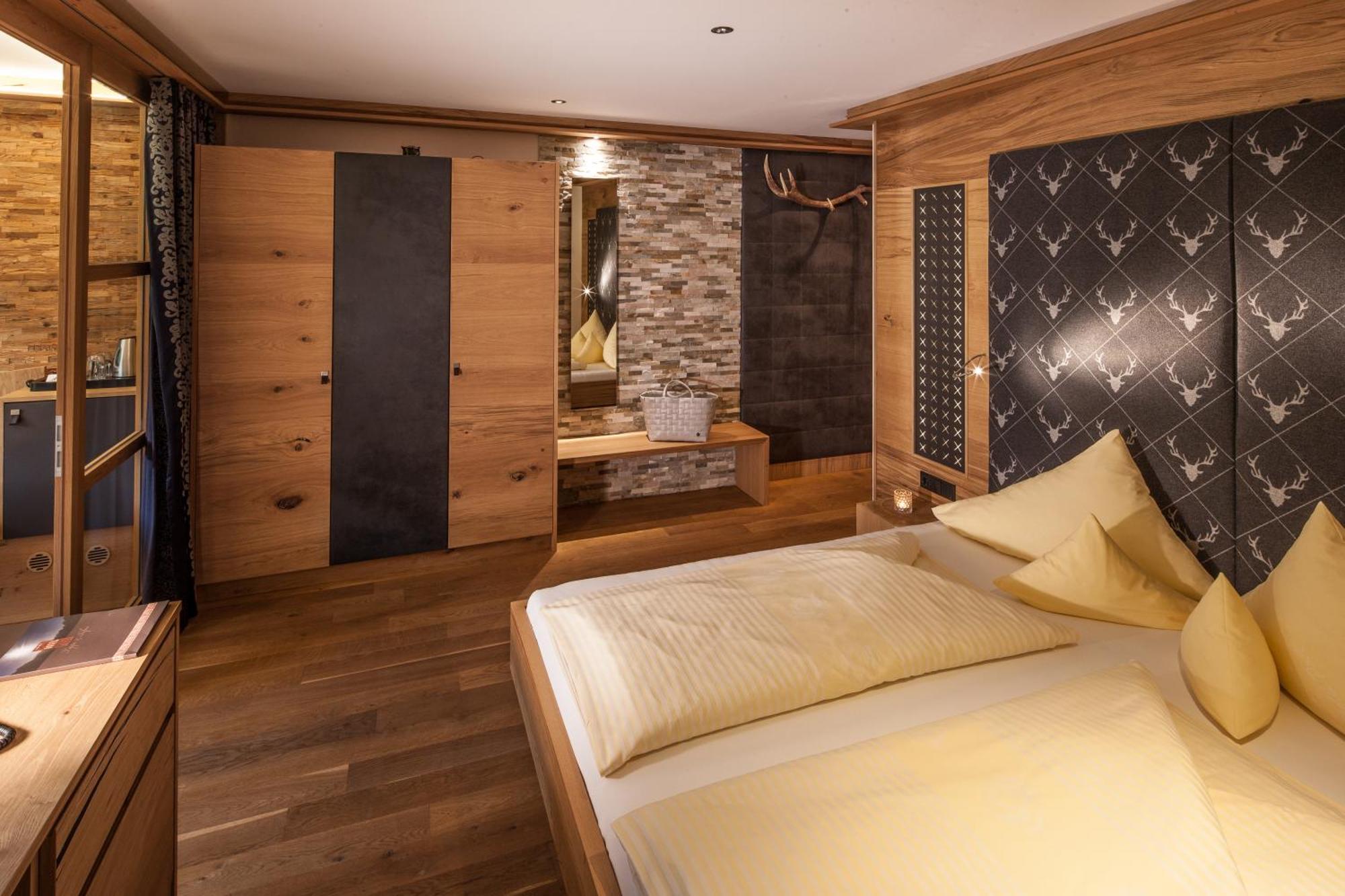 Alpen Hotel Post Au (Vorarlberg) エクステリア 写真